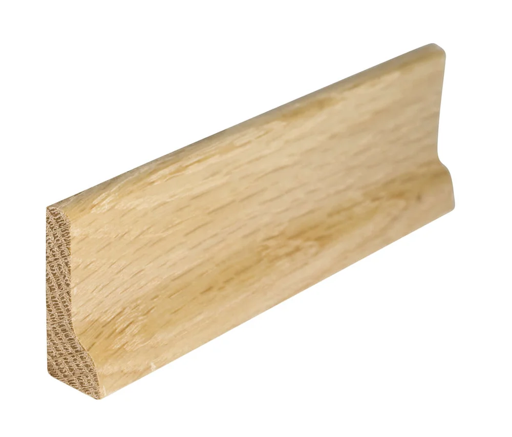 Combiwood 15×45 gulvlist eik lakkert v:7883028 Combiwood 15×45 gulvlist eik lakkert v:7883028