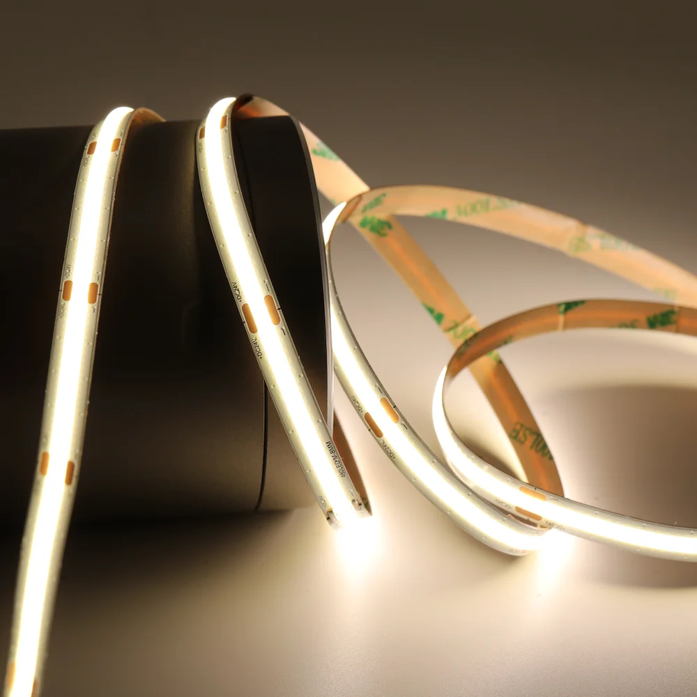 ELITECH LEDSTRIP COB-2700K-24V-8W/M-8MM-2,5M RULL (40000 TIMER) v:7951517 ELITECH LEDSTRIP COB-2700K-24V-8W/M-8MM-2,5M RULL (40000 TIMER) v:7951517